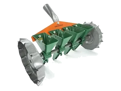 Johnny's Selected Seeds 4-Row Pinpoint Precision Seeder