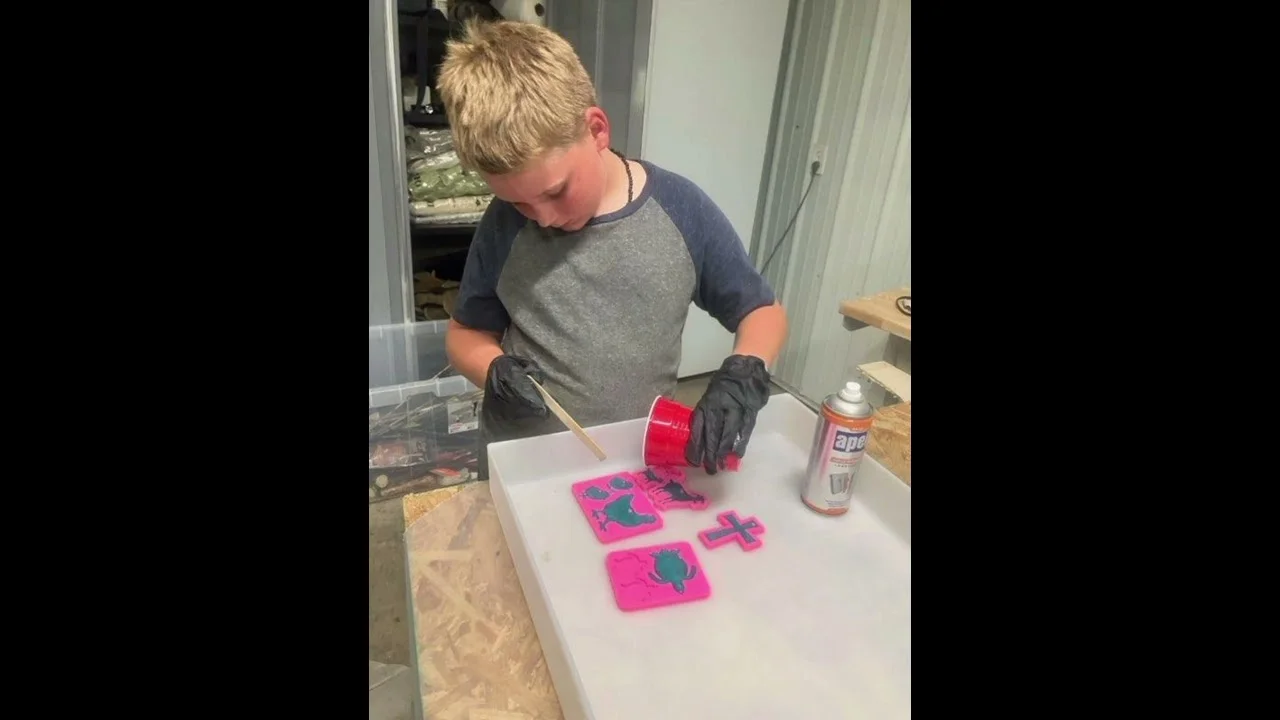 Homeschooling on the Farm: Amazing Projects with Amazing Kids!